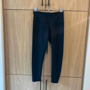 Zella Black Cropped Leggings, Women’s Size Small